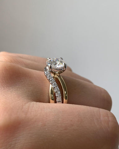 Twisted Paired Round Shape Diamond Ring