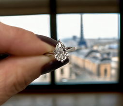 stunningly beautiful Pear Diamond ring