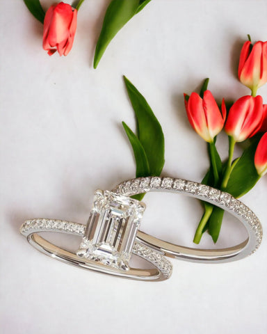 Elevate your look exquisite emerald diamond ring