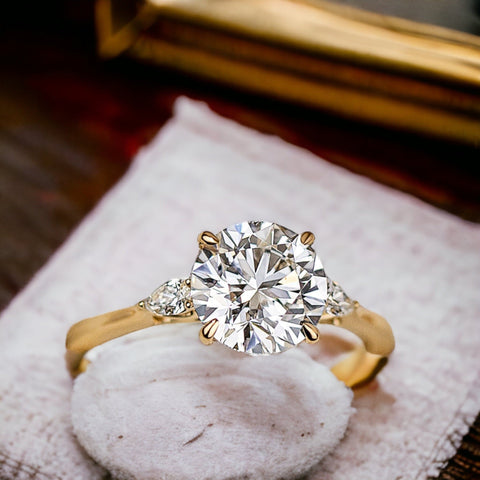 la perfetta combinazione di lusso ed eleganza dell'anello